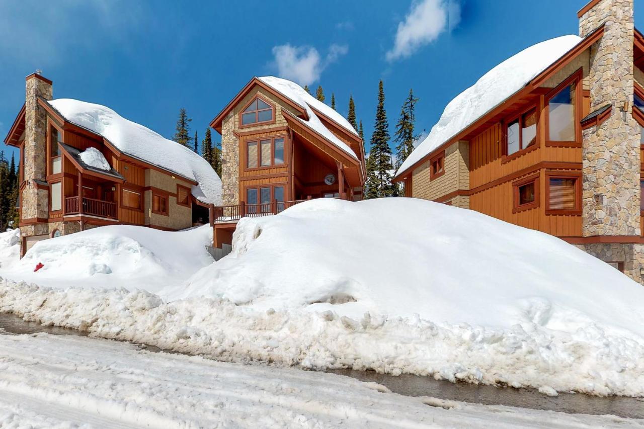 Polar Peak Villa Big White Ski Resort Ngoại thất bức ảnh