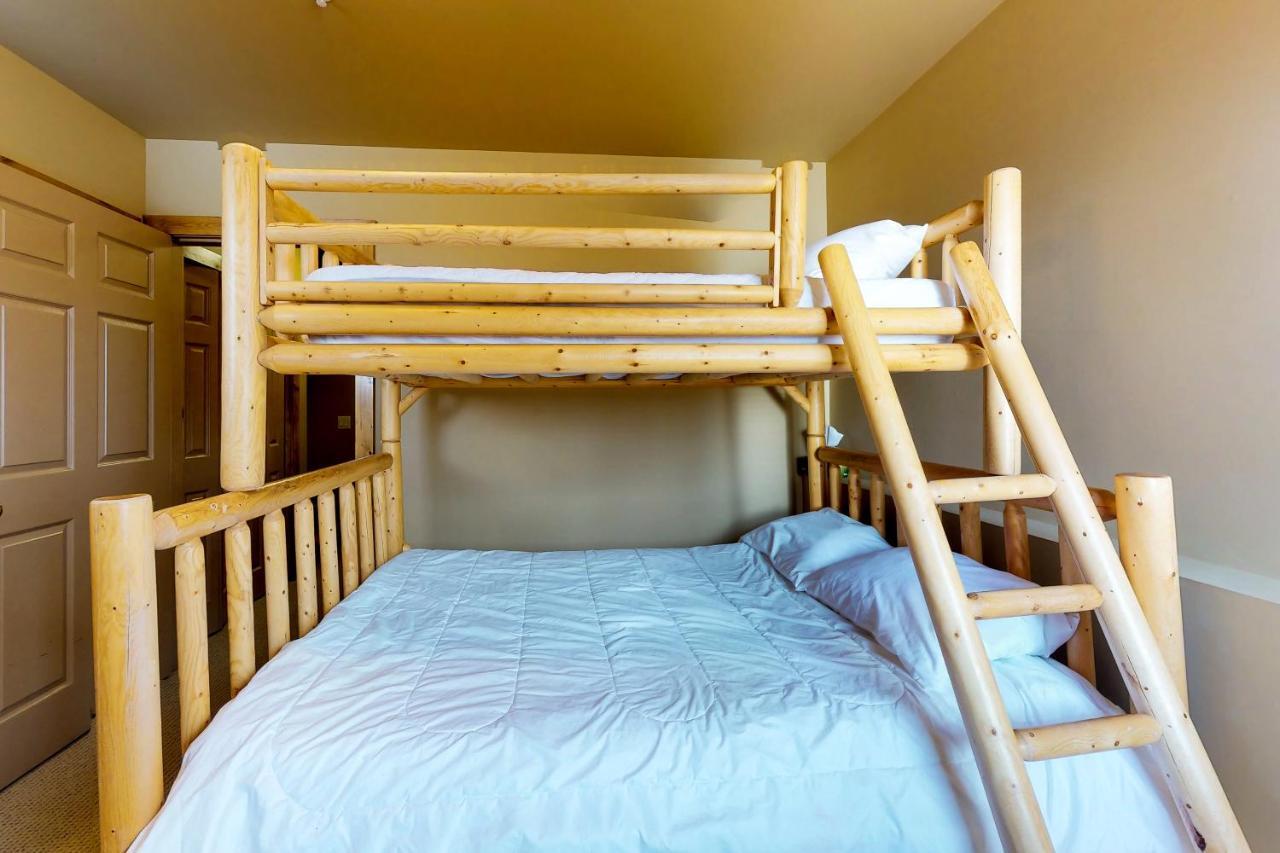 Polar Peak Villa Big White Ski Resort Ngoại thất bức ảnh